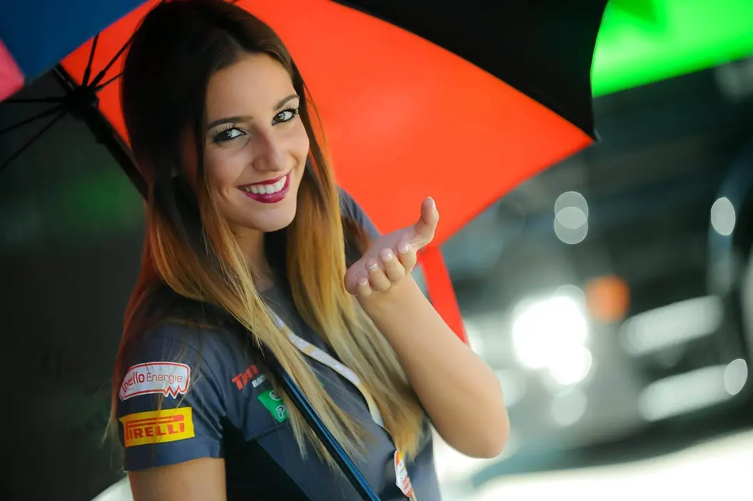 Pit Babes Superbike Jerez | Christian Cantizano para MIRA Jerez