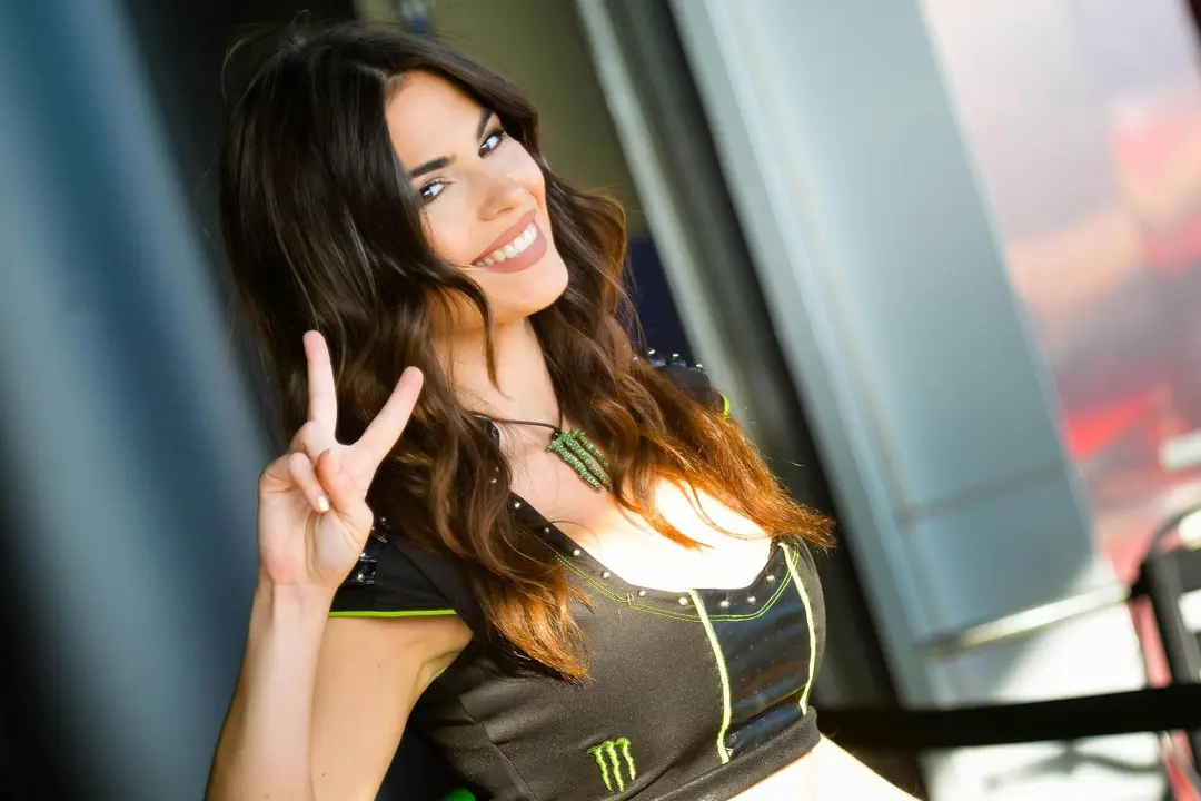 Pit Babes Superbike Jerez | Christian Cantizano para MIRA Jerez