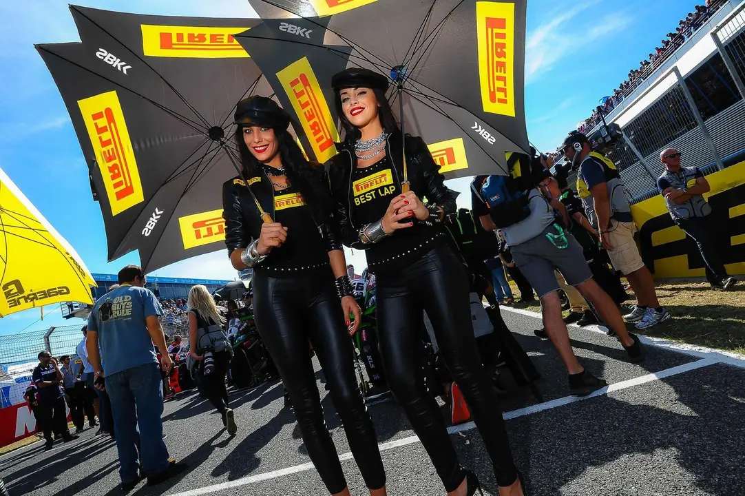 Pit Babes Superbike Jerez | Christian Cantizano para MIRA Jerez