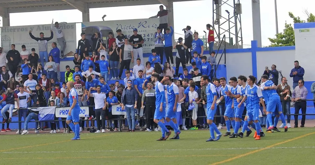 CD Guadalcac&iacute;n &ndash; Xerez CD | Foto de Manuel Jes&uacute;s Ruiz