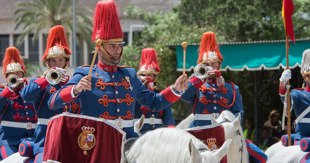Guardia Real recoge el Caballo de Oro en Jerez | Noelia Herrera, de Jonocla Fotograf&iacute;a, para MIRA Jerez