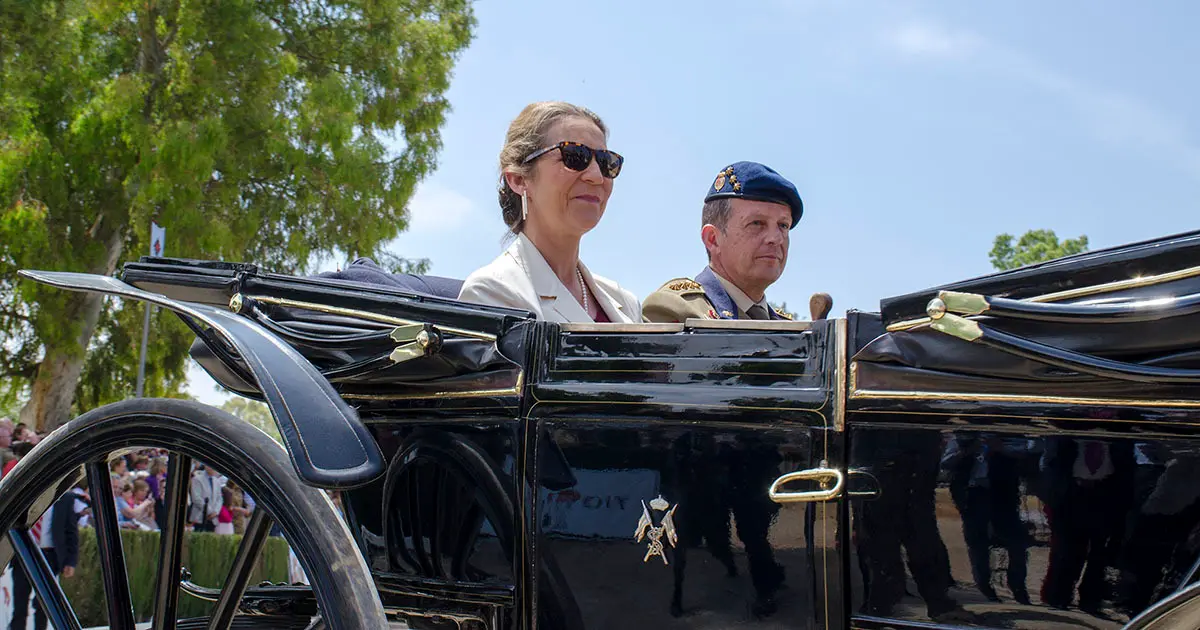 Guardia Real recoge el Caballo de Oro en Jerez | Noelia Herrera, de Jonocla Fotograf&iacute;a, para MIRA Jerez