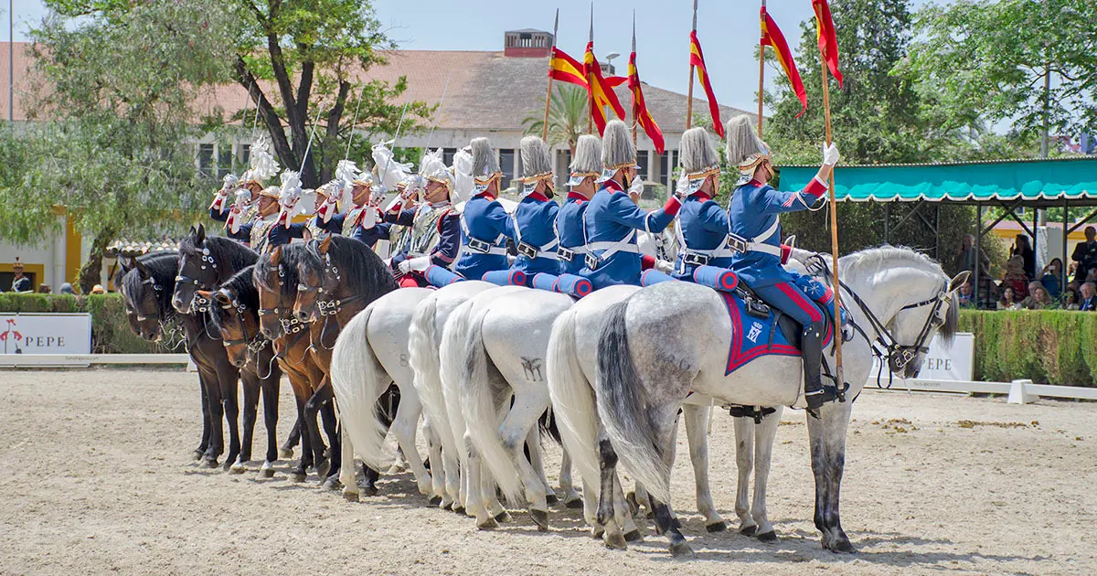 Guardia Real recoge el Caballo de Oro en Jerez | Noelia Herrera, de Jonocla Fotograf&iacute;a, para MIRA Jerez