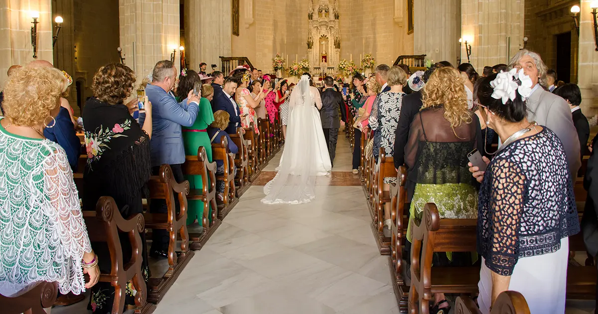 Enlace de Ezequiel Ben&iacute;tez con M&ordf; &Aacute;ngeles en Santiago - Jonocla Fotograf&iacute;a para elMIRA.es