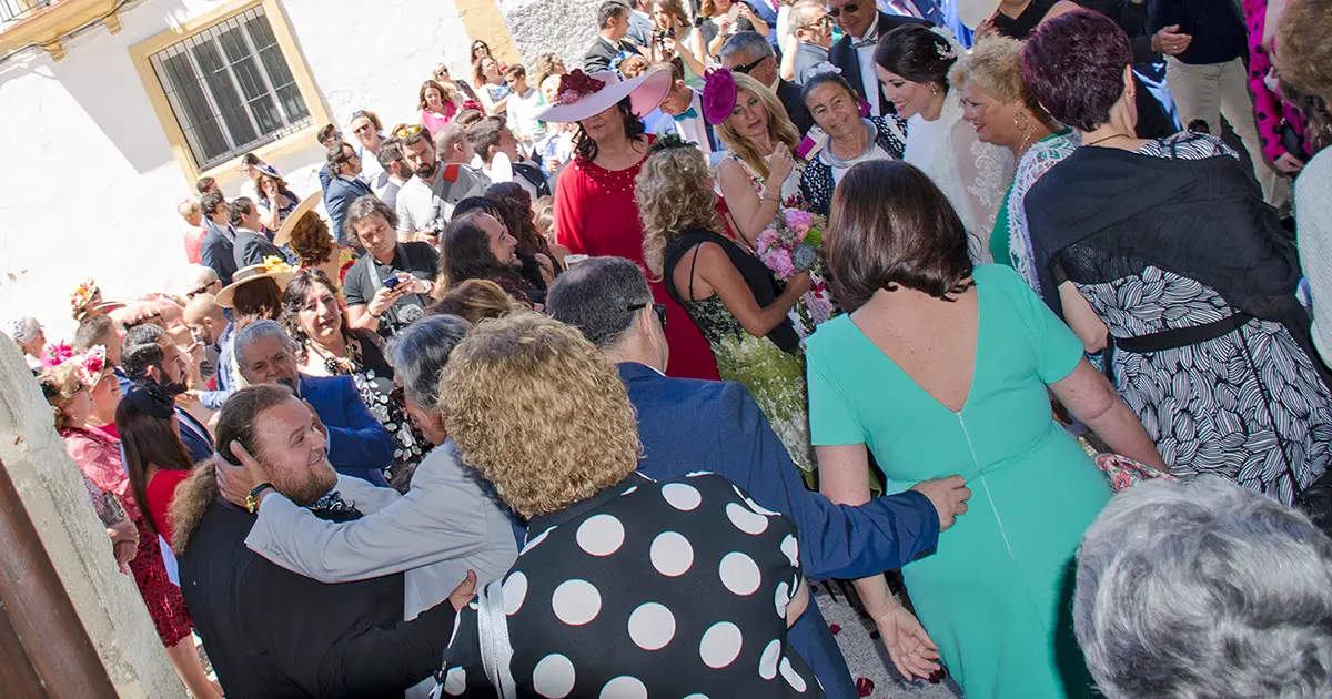 Enlace de Ezequiel Ben&iacute;tez con M&ordf; &Aacute;ngeles en Santiago - Jonocla Fotograf&iacute;a para elMIRA.es