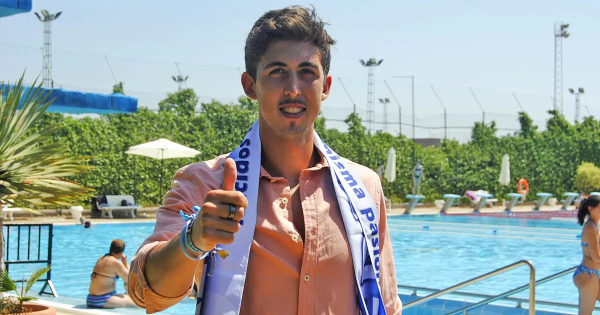 Presentaci&oacute;n de Marcelo Villa&ccedil;a como nuevo jugador del Xerez Deportivo FC | Foto de Manuel Jes&uacute;s Ruiz