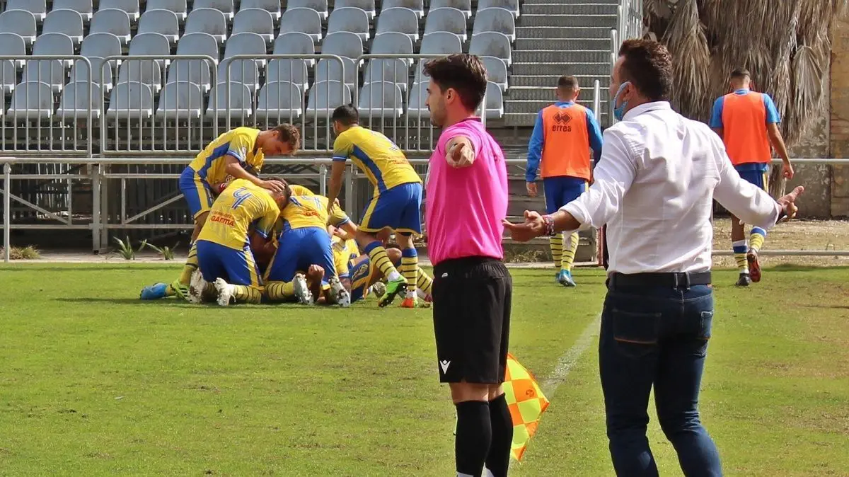 Xerez CD vs Conil CF 2020-2021./ Por Alejandro Jim&eacute;nez
