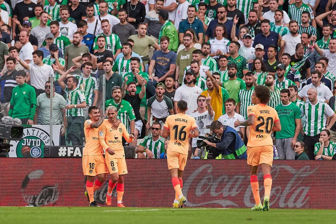 Gol de Griezmann en el Real Betis - Atl&eacute;tico de Madrid | Salvador L&oacute;pez Medina para El MIRA