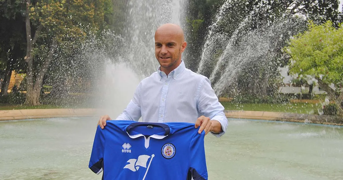 Presentaci&oacute;n de Javi Casares como nuevo jugador del Xerez Deportivo FC | Foto de Manuel Jes&uacute;s Ruiz