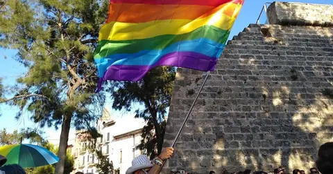 Bandera del orgullo LGTB