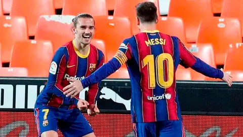 Messi y Griezmann en el Valencia CF - FC Barcelona