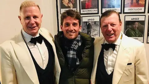 Alfonso Cadaval hijo de Cesar de Los Morancos es torero