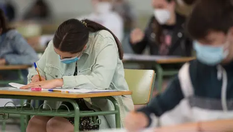 Ex&aacute;menes de Selectividad