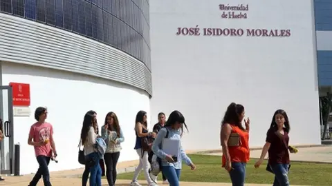 PEvAU Huelva: 94% onubenses aprueban Selectividad 2021