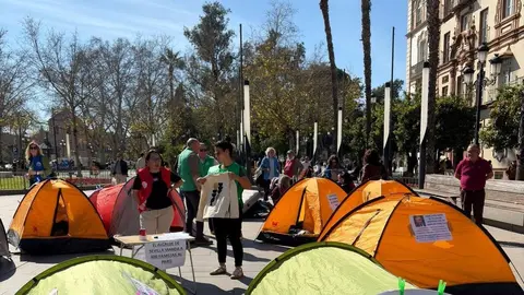 Una de las protestas llevadas a cabo por los trabajadores de limpieza en Sevilla
