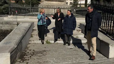 El Ayuntamiento de Granada impulsa el embelleciimiento de los Jardines del Triunfo