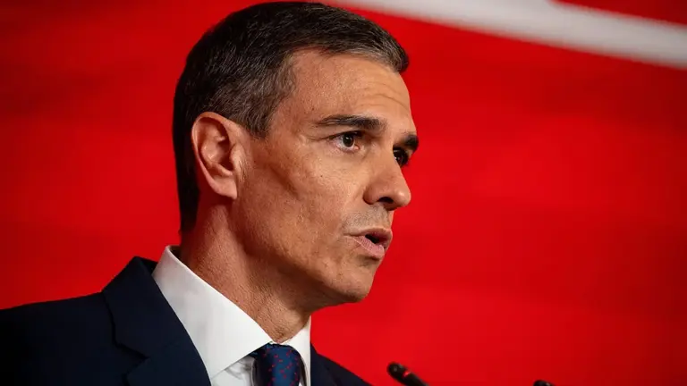 Pedro Sánchez mantiene paralizada a España según el PP