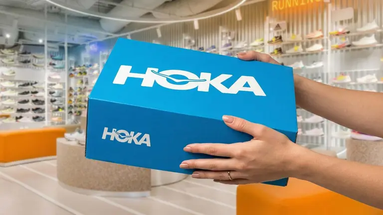 Zapatillas Hoka en El Corte Ingl&eacute;s con malla transpirable y buena tracci&oacute;n en asfalto