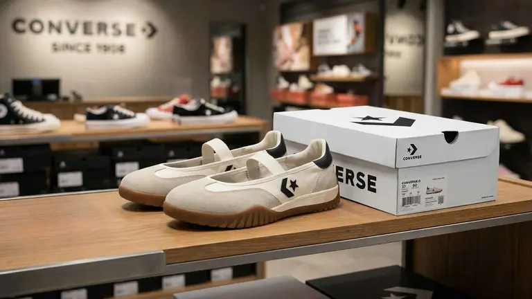 Converse se une a la tendencia m&aacute;s viral con este modelo de zapatilla manoletina que supera con creces al modelo de Puma