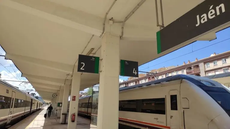 La estaci&oacute;n de tren de Ja&eacute;n