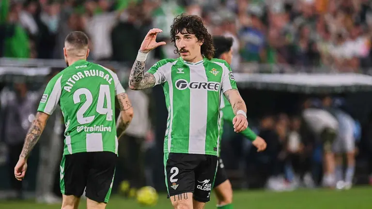 H&eacute;ctor Beller&iacute;n celebra su gol en el Real Betis - Celta de Vigo | Salvador L&oacute;pez Medina
