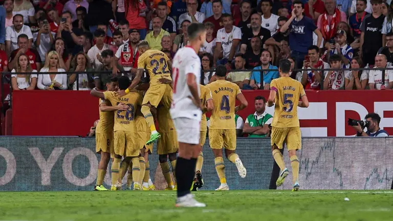 Gol de Lewandowski en el Sevilla FC - FC Barcelona | Salvador López para El MIRA
