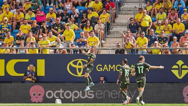 Cádiz CF - Girona FC | Salvador López Medina para El MIRA