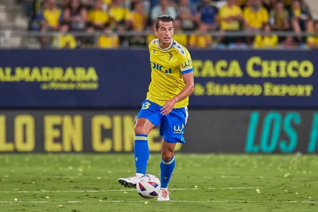 Luis Hernández en el Cádiz CF - Rayo Vallecano | Salvador López Medina para El MIRA