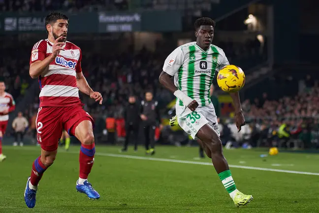 Assane Diao en el Real Betis - Granada CF | Salvador López Medina para El MIRA