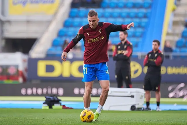 Iván Alejo en el Cádiz CF - Valencia CF | Salvador López Medina para El MIRA