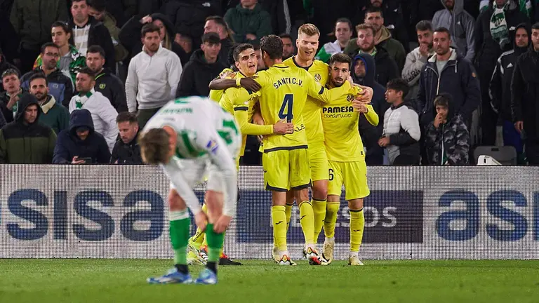 Gol de Sorloth en el Real Betis - Villarreal | Salvador López Medina para El MIRA