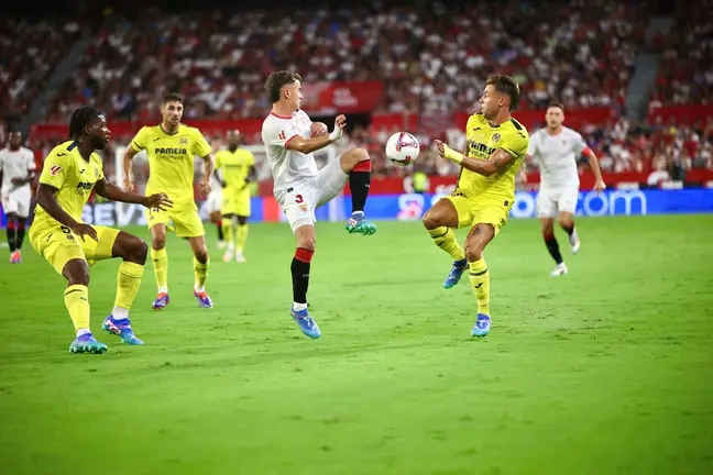 Pedrosa en el Sevilla FC - Villarreal | Samuel López para El MIRA