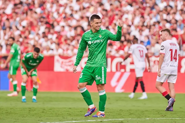 Gio Lo Celso en el Sevilla FC - Real Betis | Salvador López Medina para El MIRA