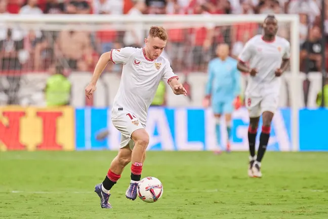 Peque Fernández en el Sevilla FC - Real Betis | Salvador López Medina para El MIRA