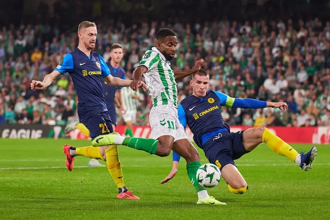 Bakambu en el Real Betis - Celje | Salvador López Medina para El MIRA