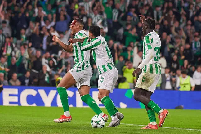 Natan celebra su gol en el Real Betis - Celje | Salvador López Medina para El MIRA