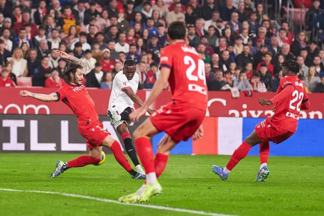 Lukebakio en el Sevilla FC - CA Osasuna | Salvador López Medina para El MIRA