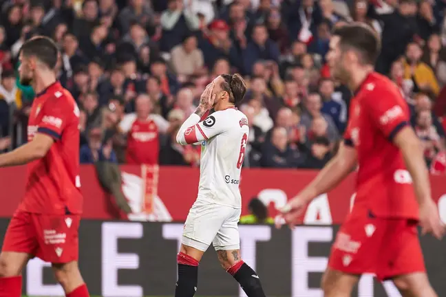 Gudelj en el Sevilla FC - CA Osasuna | Salvador López Medina para El MIRA