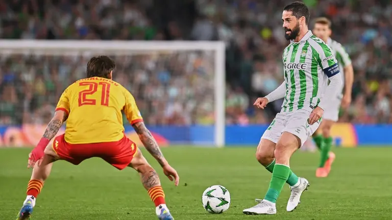 Isco Alarcón en el Real Betis - Jagiellonia | Salvador López Medina para El MIRA
