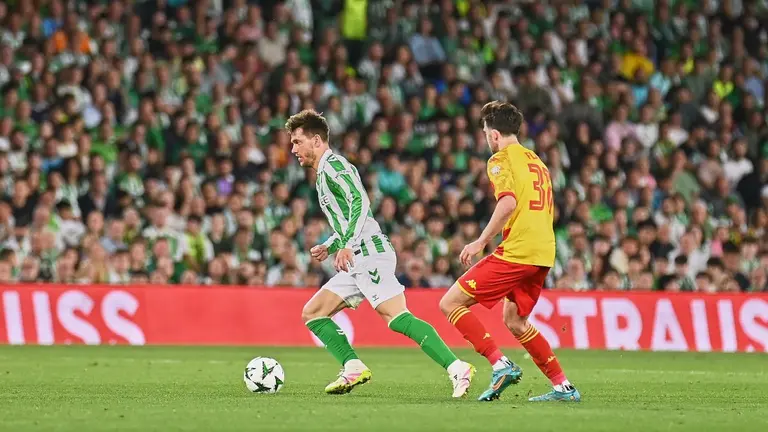 Gio Lo Celso en el Real Betis - Jagiellonia | Salvador López Medina para El MIRA