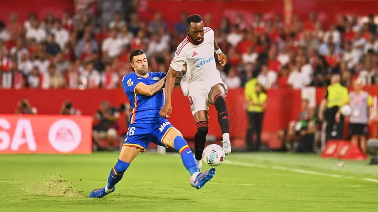 Dodi Lukébakio en el Sevilla FC - Getafe CF | Salvador López Medina para El MIRA