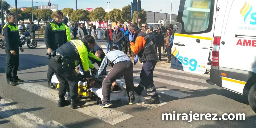 Atropello en Avenida Europa | Jonocla Fotograf&iacute;a para MIRA Jerez