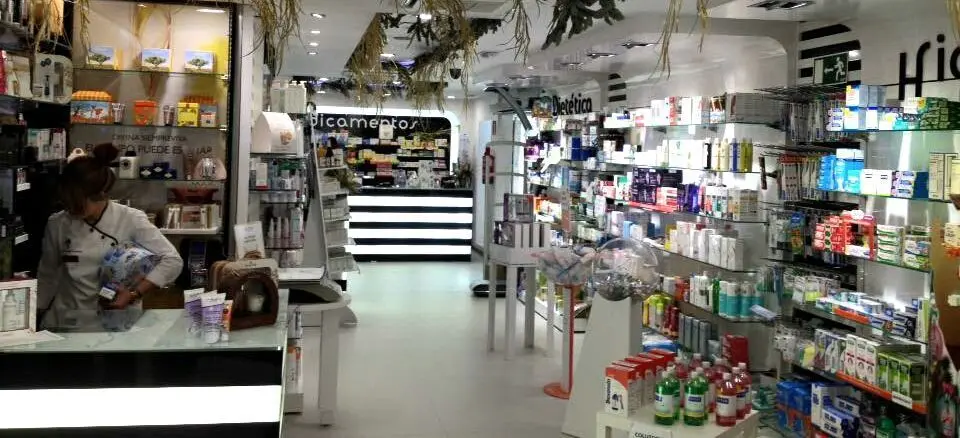 Imagen del interior de la Farmacia | Fuente: Facebook 