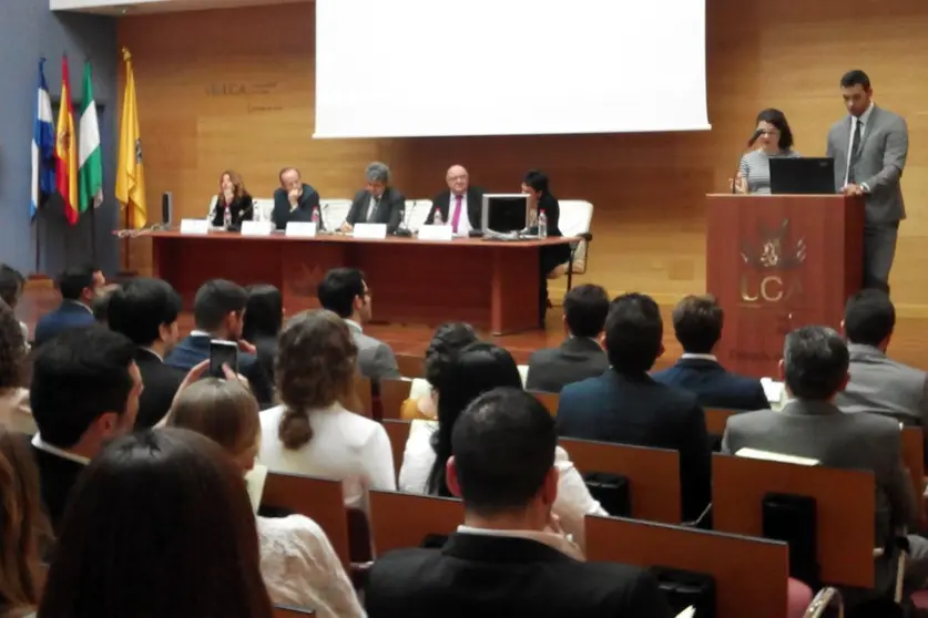 Graducai&oacute;n M&aacute;ster Abogac&iacute;a