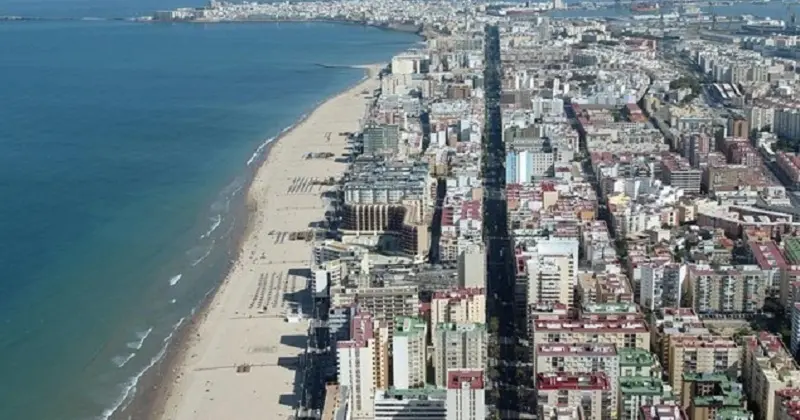 La playa de la Victoria. 