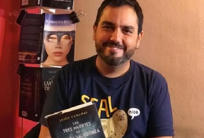 Jes&uacute;s Jim&eacute;nez Ca&ntilde;adas, autor de 'Las tres muertes de Salvochea'