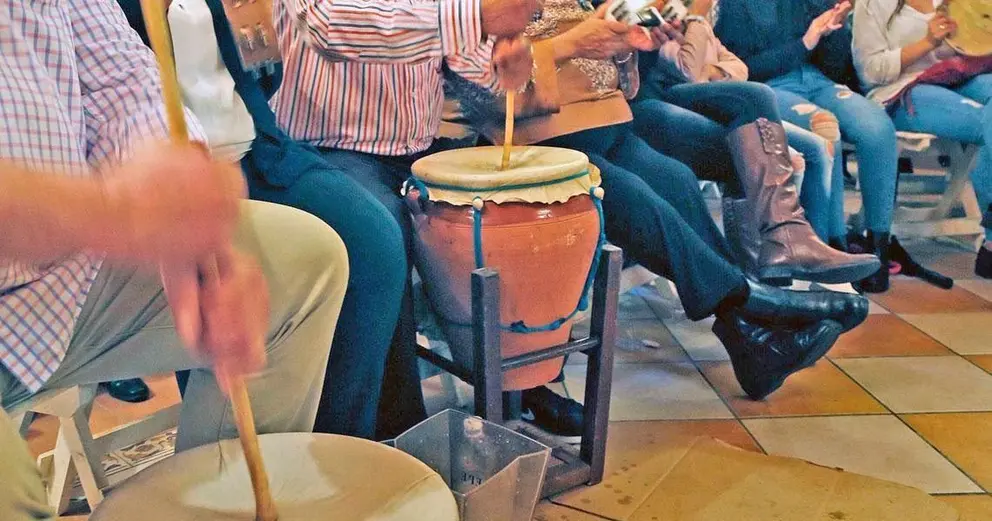 Los villancicos resuenan en las Zambombas de Jerez