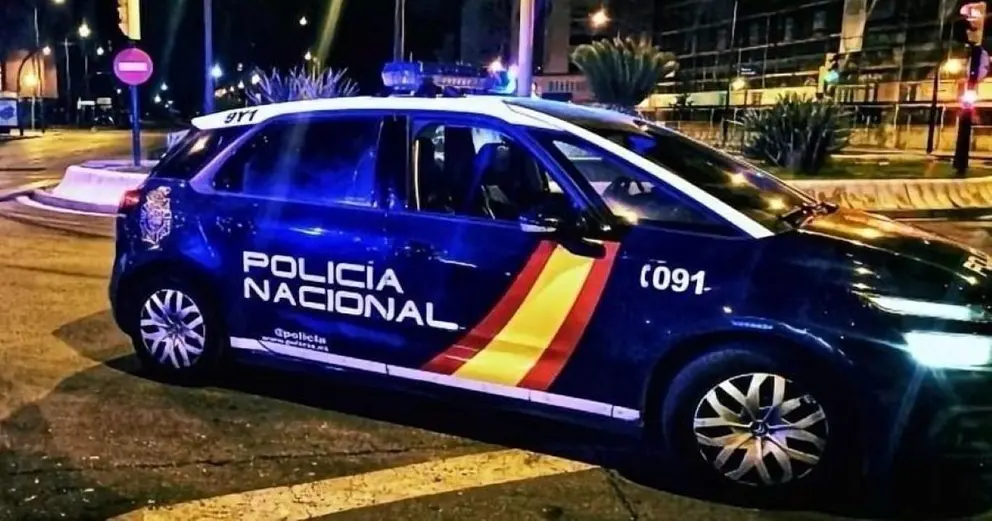 Un coche de la Polic&iacute;a Nacional en una foto de archivo