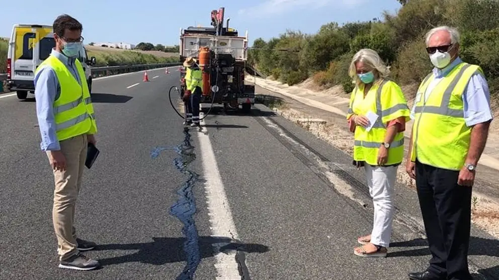 23/09/2020 Mercedes Colombo en la intervenci&oacute;n de las grietas en la A-382
POLITICA ESPA&Ntilde;A EUROPA ANDALUC&Iacute;A
JUNTA DE ANDALUC&Iacute;A