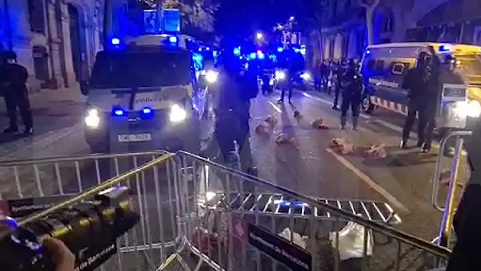 Calles cortadas en Barcelona por la inhabilitaci&oacute;n de Torra.